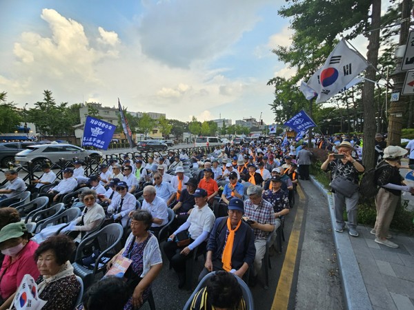 한국교회보수연합과 자유우파총연합, 공명선거쟁취 총궐기대회 개최