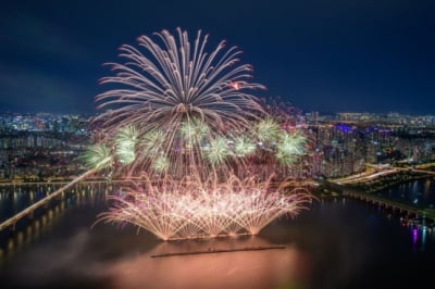 한화 불꽃축제…올해부터 15만원 짜리 공식 좌석 판매한다