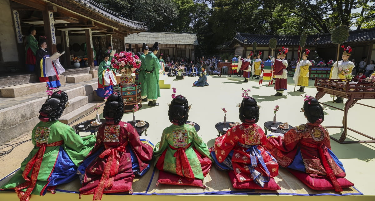 [포토] '창덕궁 후원 연경당 진작례' 복원 공연