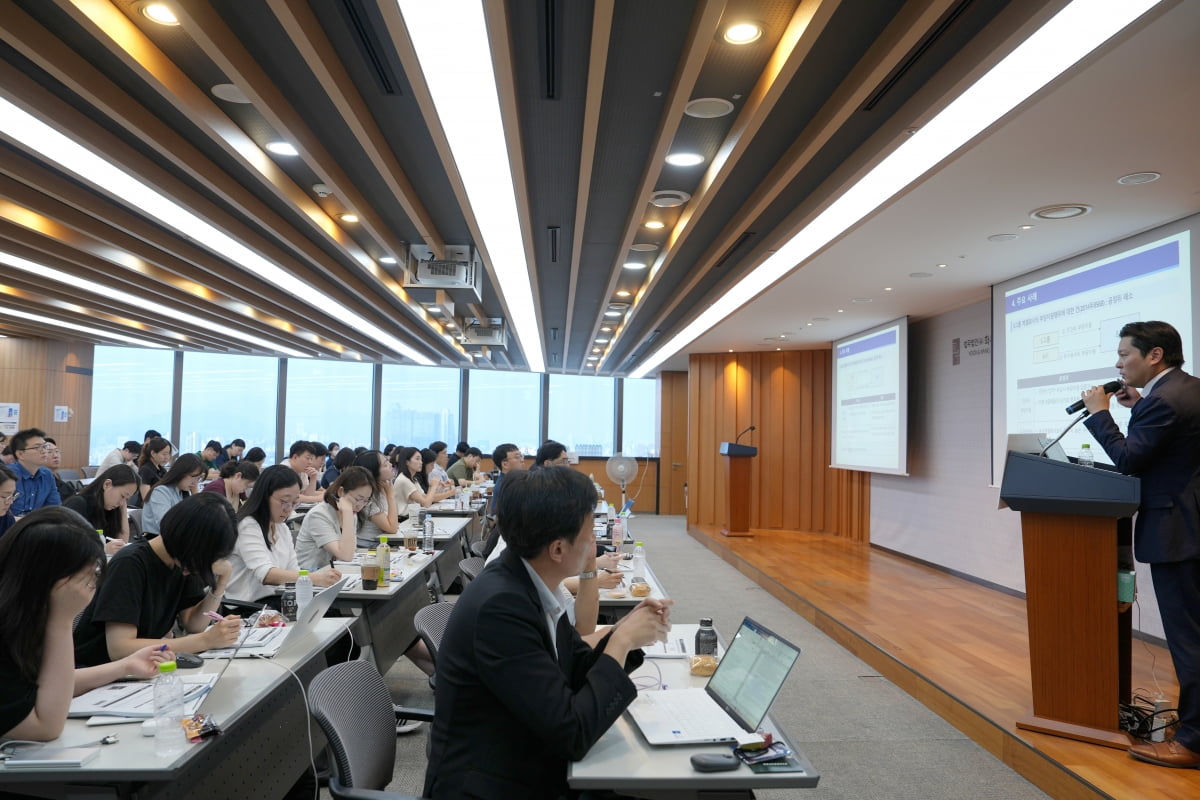 광장, 가상자산팀 2배로 확대…원, 웰다잉문화운동과 MOU [로앤비즈 브리핑]