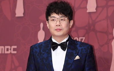 '학폭 의혹' 안세하, 시구 취소되더니…뮤지컬도 '손절' 당했다