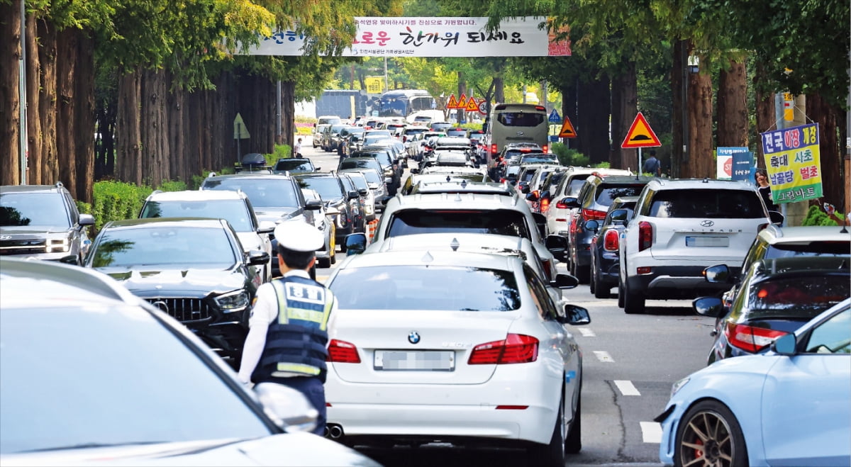 [포토] 추석 앞두고 성묘 시즌 본격화