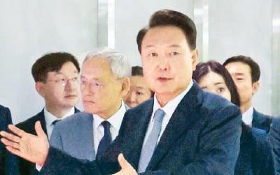 윤 대통령 "민주화 도시 광주, AI·모빌리티 첨단도시로 만들겠다"