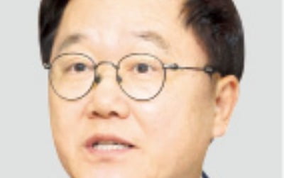 강석훈 "산은, 카지노리거 성패 좌우할 반도체 적극 지원"