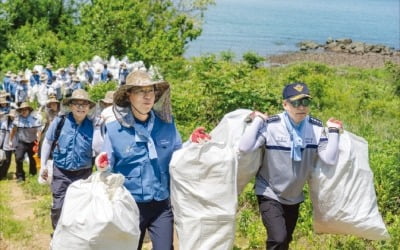 해양경찰, 깨끗하고 안전한 희망의 바다 만들기에 앞장