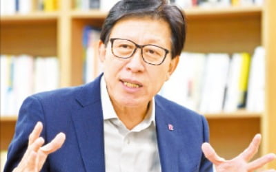 "물류·금융 등 신산업 키울 부산 특별법 연내 통과돼야"