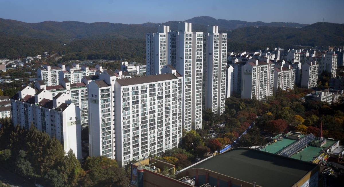 경기도도 2천만원 넘었다···아파트 분양가 3.3㎡당 2천만원 돌파