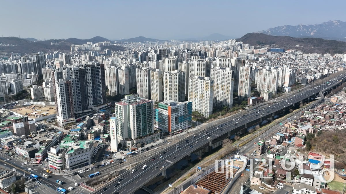 DMC파크뷰자이 드론샷. 사진=한국경제