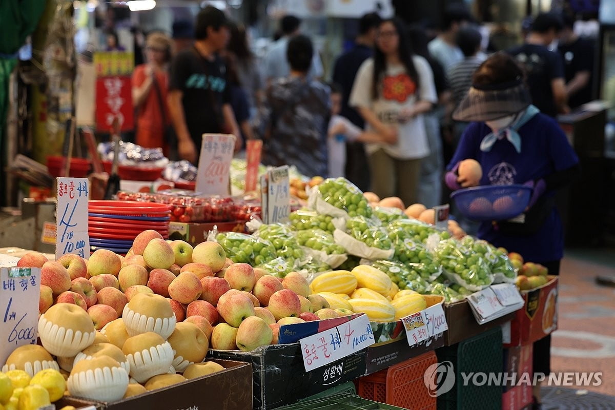 "먹는데는 돈 안 줄인다"…50조 온라인 식품 호황