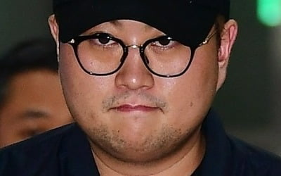 김호중, 드디어 반성했나…"그날 선택 후회, 같은 실수 반복 않겠다" [TEN이슈]