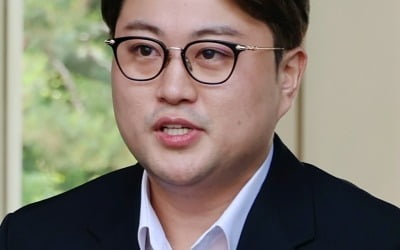 '음주 뺑소니' 김호중, 보석 허가 여부 안갯속…발목 통증 호소 이어져 [TEN이슈]