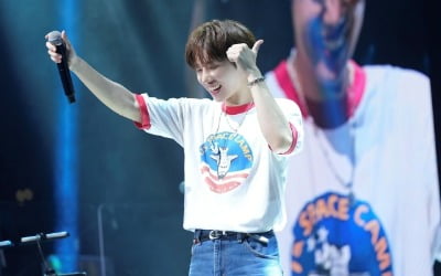 인피니트 김성규, 홍콩서 아시아투어 대미 장식…"올해 또 좋은 소식 있다" 예고