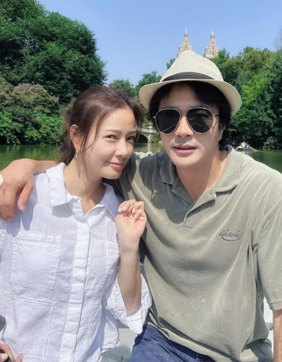 Actors Son Tae-young and Kwon Sang-woo Share Sweet Moments of Their ...