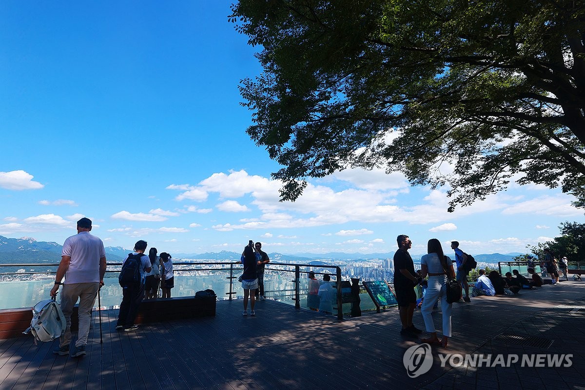 남부 중심 체감 33도 더위 계속…경기·충남 오후 빗방울