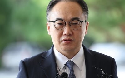 이원석 "현명하지 못한 처신이 곧 범죄는 아닌 점 고민"