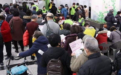 '초고령 한국' 30년 뒤 5집 중 1집꼴 '8090가구'…4배로 늘어