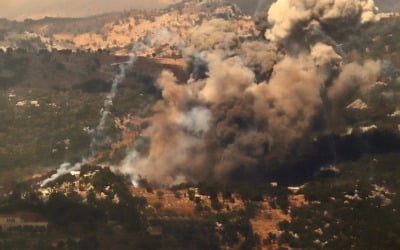 이스라엘, 레바논 300여곳 폭격…"182명 죽고 727명 부상"