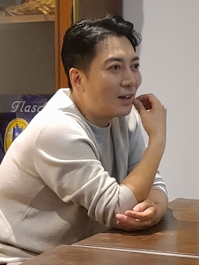 <기생충>배우 박명훈, "나에게 이선균은 특별한 존재... 스크린에서 살아 있는 기분"