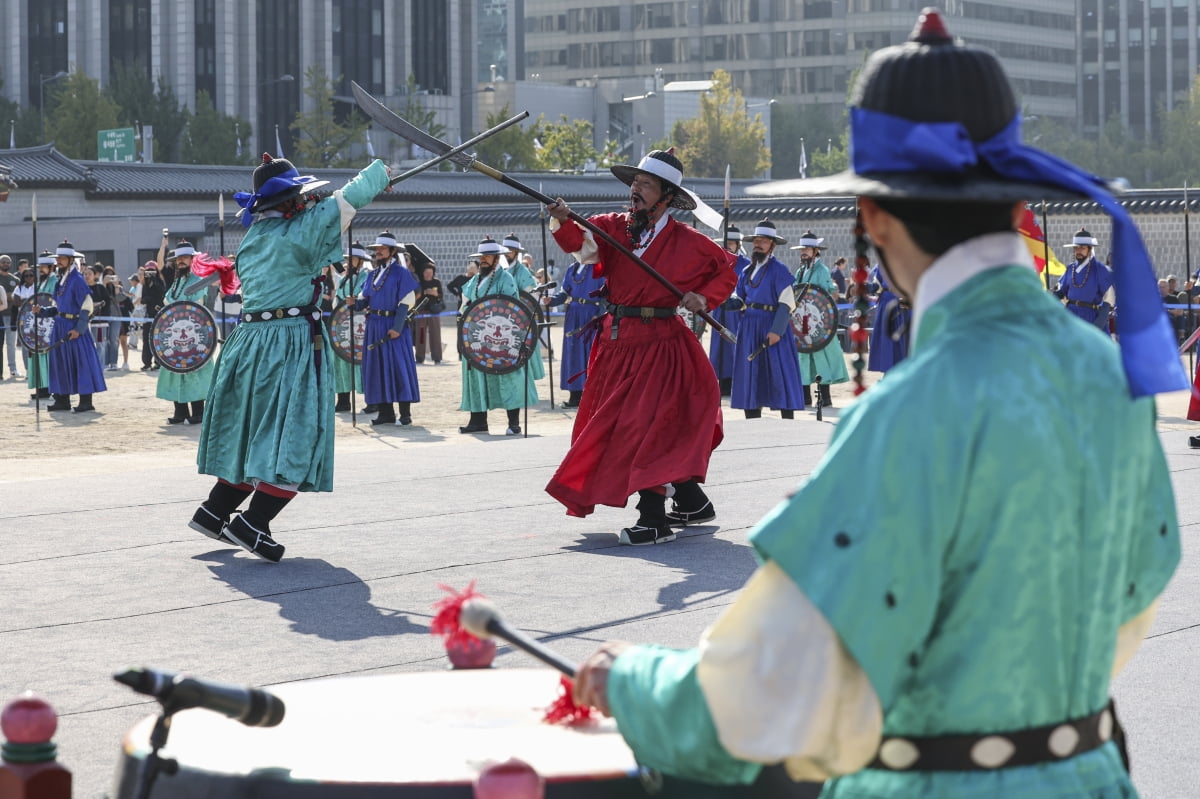 [포토] 조선시대 궁궐 호위군의 화려한 무예