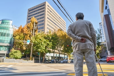 당장 돈 없는 노인들…시니어 레지던스보다 급한 것은 [집코노미 - 집 100세 시대]