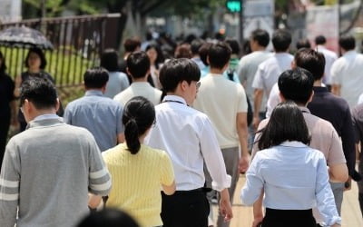 "월급보다 더 벌고 싶다"…이직 대신 창업 고민하는 'K직장인'