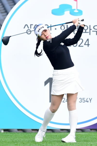 [포토] 허다빈, '깔끔한 티샷' (상상인 · 한경 와우넷 오픈 2024)