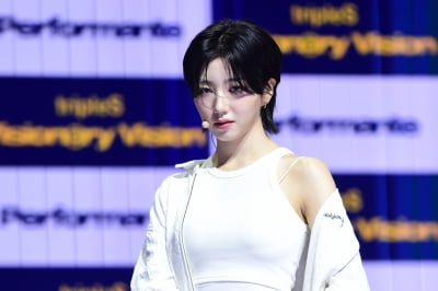 [포토] 트리플에스 VV 박소현, '시선 강탈하는 멋쁨'