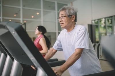 "치매 예방엔 머리 쓰는 활동 좋은 줄 알았는데"…뜻밖의 결과 [건강!톡]