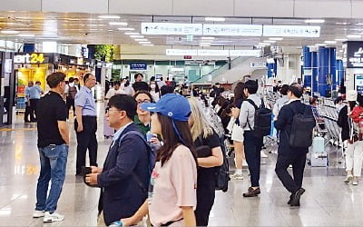 '年100억 적자' 청주공항, 국제선 타고 부활 날갯짓