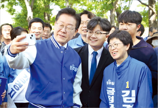 친한계 "김여사 라인 7명이 문제"…한동훈도 인적쇄신 요구