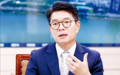 "성수동에 첨단기업 늘려 문화·IT 거점 만들겠다"