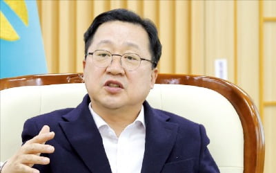 이장우 대전시장 "서비스에서 첨단산업 구조로 체질 개선…과학기술 수도 걸맞게 산업단지 늘릴 것"