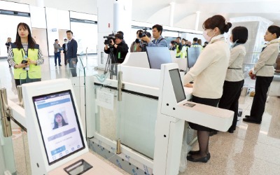 12월 개장 앞둔 인천공항 2터미널…"1억명 수용 이상무"