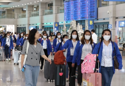 무단이탈 필리핀 가사관리사 2명 부산서 검거···"불법 취업 중"