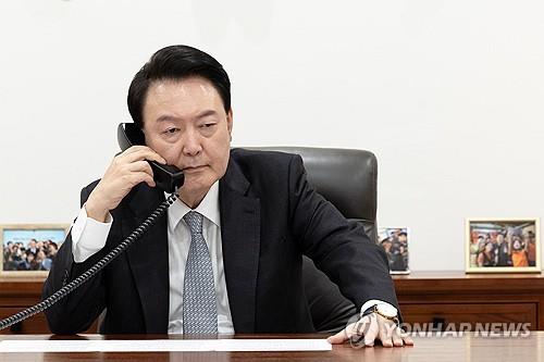 尹 "러북 군사야합 좌시않을 것" 젤렌스키 "北, 전선투입 임박"