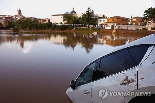 스페인 대홍수에 최소 95명 사망…"기후변화 뉴노멀에 적응실패"