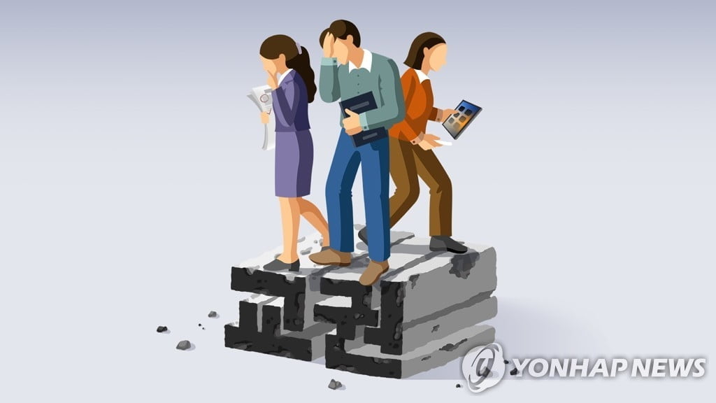 "초등 담임은 봉인가요"...중도 교체 '수두룩'