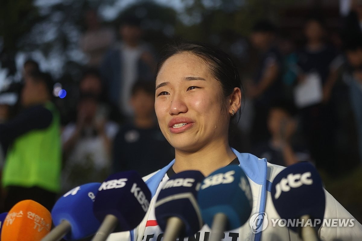 意大利客场逆转法国，布冯社媒发文：意大利人的骄傲