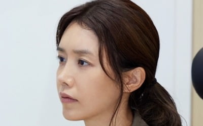 '46세' 채정안, 드디어 본업 모먼트…각박한 삶 보여줄 것 ('새끼손가락')