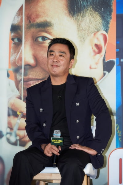 Ryu Seung-ryong Shares Behind-the-Scenes Stories of 'AMAZON BULLSEYE'