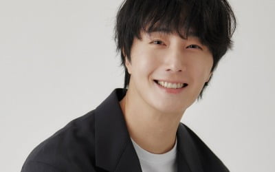 Jung Il-woo to Make Special Appearance in Korean-Vietnamese Film 'Going to Abandon Mom'