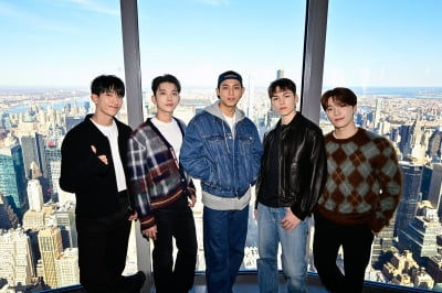 SEVENTEEN Lights Up Empire State Building