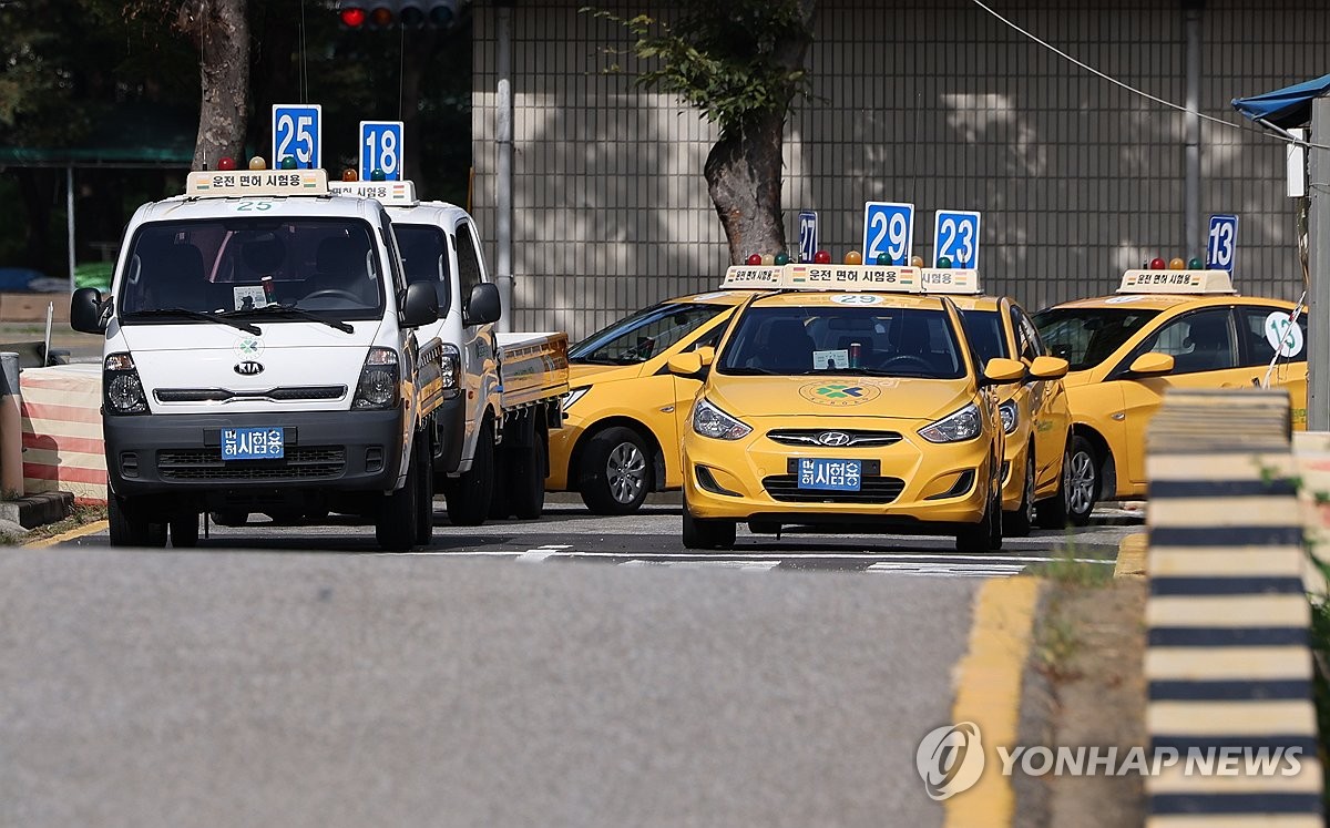 운전면허 기능시험 전기차로도 본다…이르면 내년부터 배치