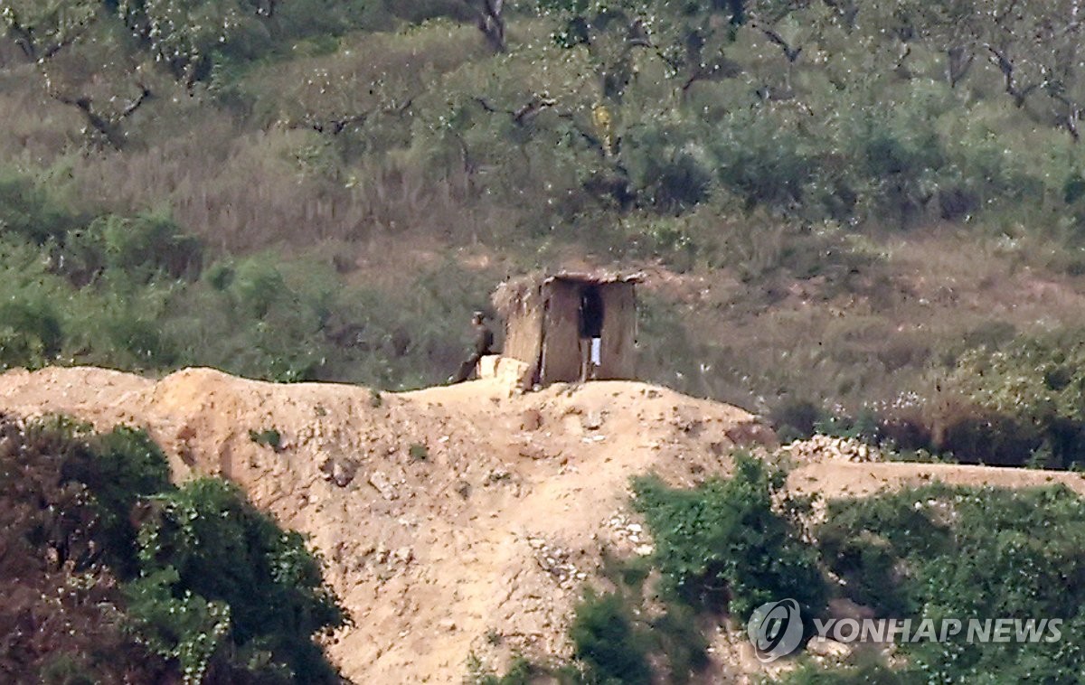 '완전단절 선언' 北, 경의·동해선 도로 폭파 준비정황 포착