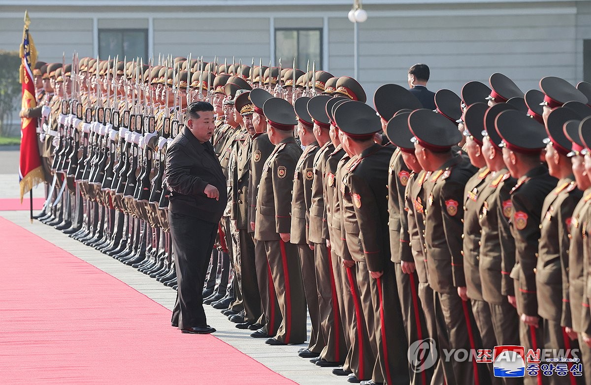 우크라 정보당국 "북한군 내달 1일 쿠르스크 투입"