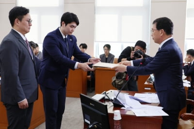 행안위, '김여사 공천개입 의혹' 명태균·김영선 동행명령