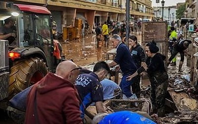 스페인 대홍수에 최소 95명 사망…"기후변화 뉴노멀에 적응실패"