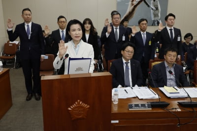 과방위, 민생 팽개치고 '이진숙 국감' 열었다