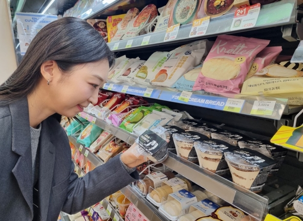 CU 맛폴리 밤 티라미수, 24일부터 전국 점포에 풀린다!