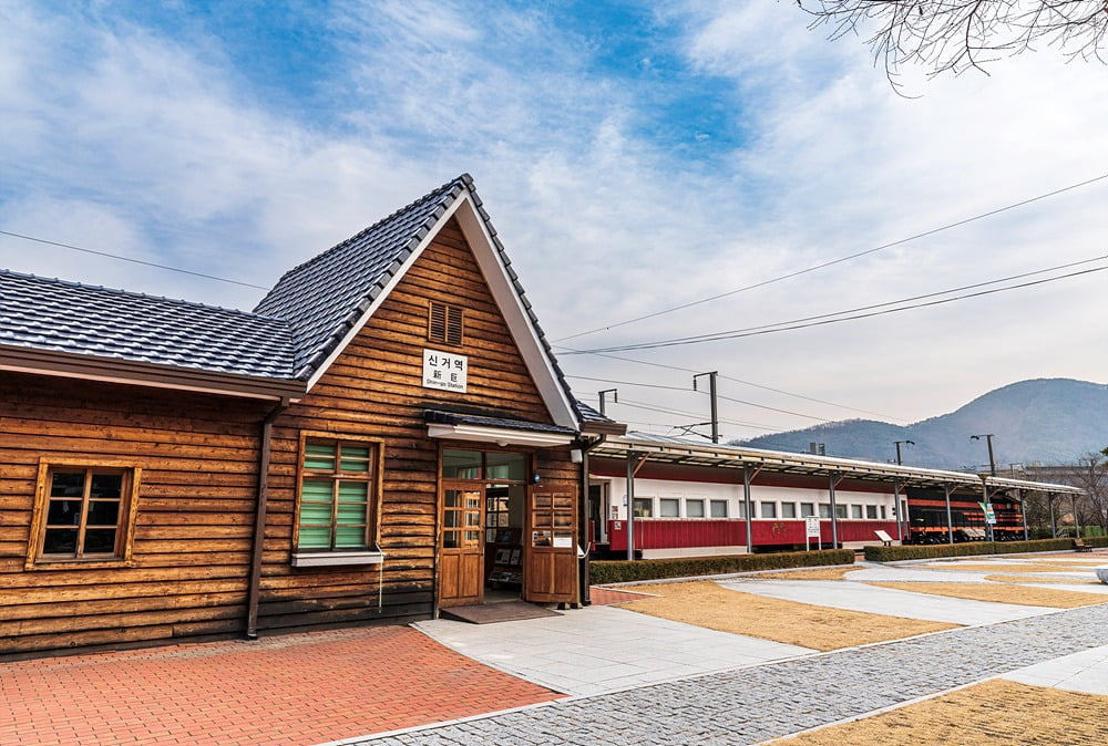 Saemaeul Movement Birthplace Memorial Park, Singeo Station